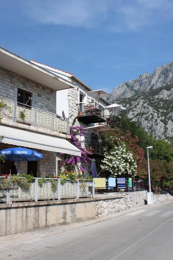 Apartments By The Sea Gradac, Makarska - 6661 Gradac  Esterno foto