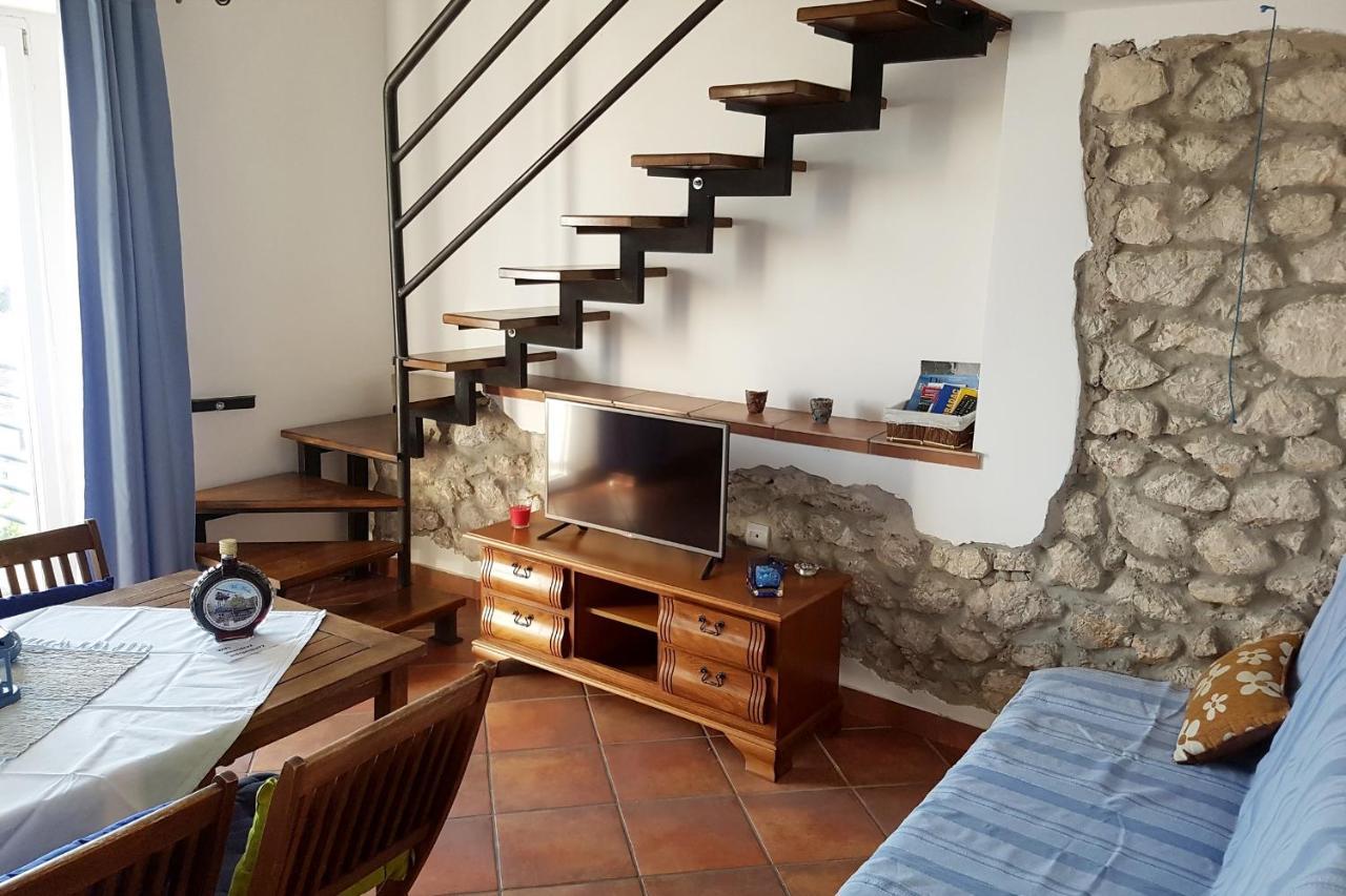 Apartments By The Sea Gradac, Makarska - 6661 Gradac  Esterno foto