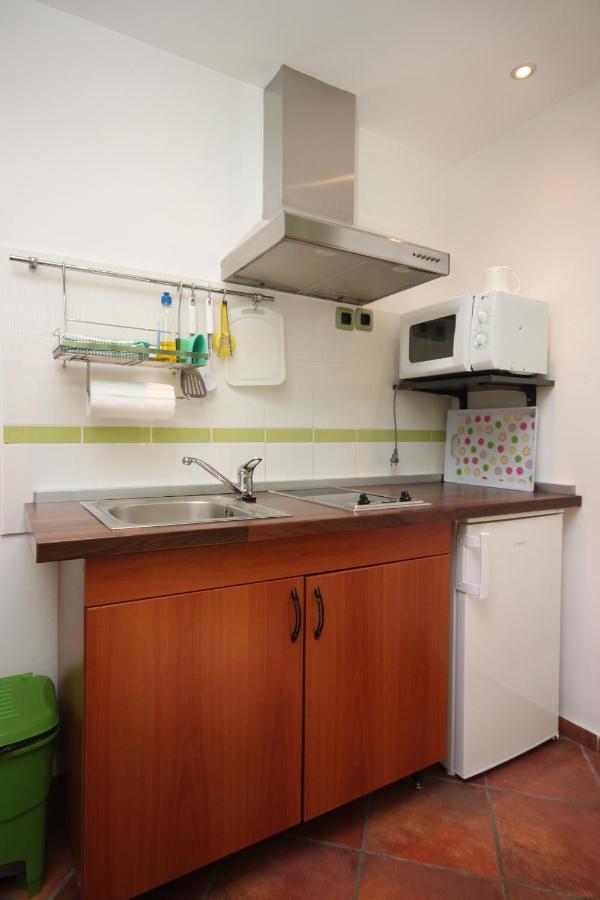 Apartments By The Sea Gradac, Makarska - 6661 Gradac  Esterno foto