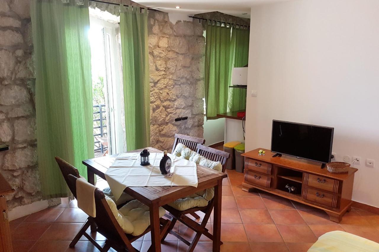 Apartments By The Sea Gradac, Makarska - 6661 Gradac  Esterno foto